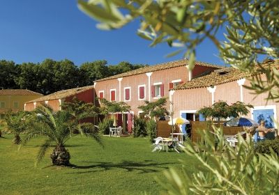 Vacation Rental Béziers - Canal du Midi - Residence-club Les Berges du Canal