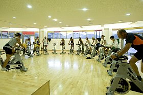 Vélo au palais des sports de l'Alpe d'Huez