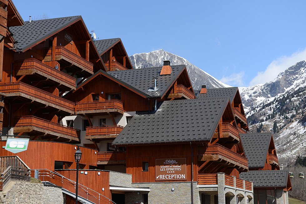 La Cascade - Les Epinettes dispose de son propre service de réception