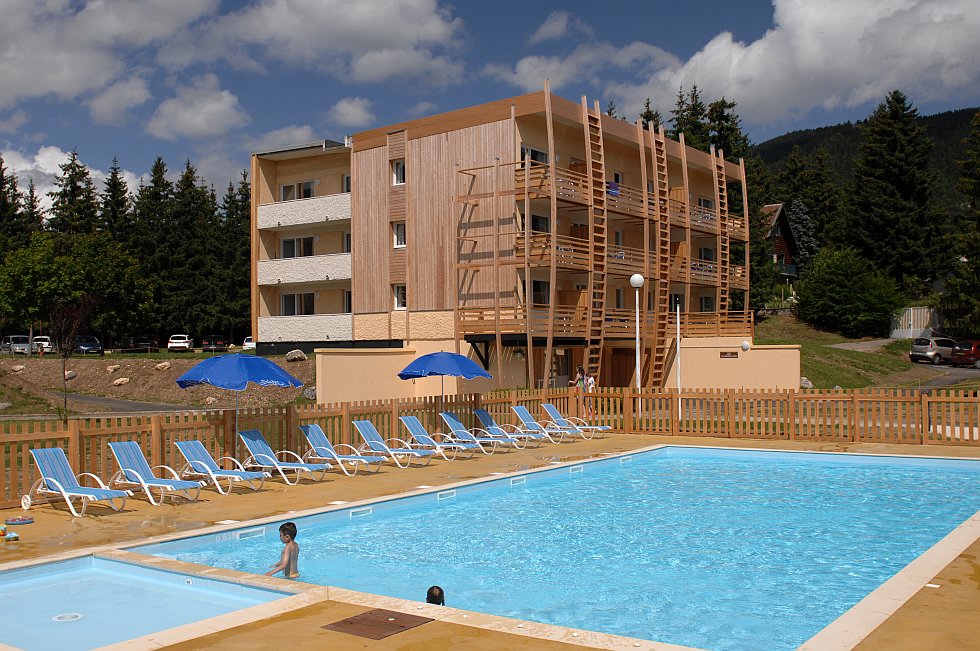 Résidence Le Sornin en été à Autrans