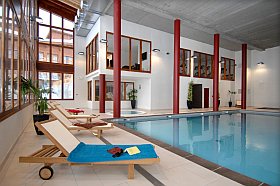 piscine couverte de la résidence Odalys Edenarc