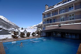 piscine extérieure à Cauterets