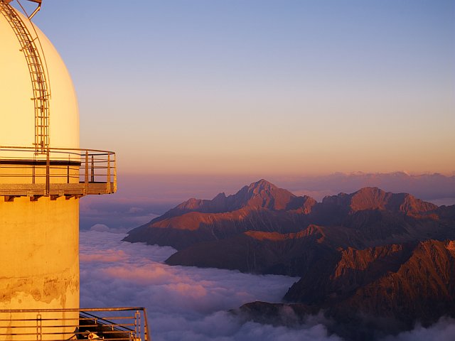 Observatoire astronomique du Pic du Midi dans les Pyrénées