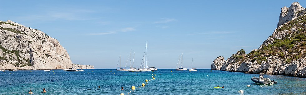 partez en camping en Méditerranée aux calanques Sormiou