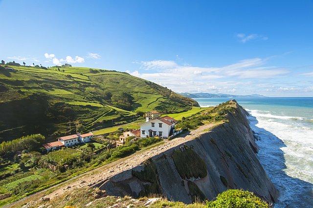 Falaise de Flysch au Pays Basque