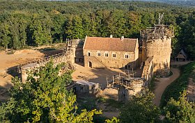 la construction du chateau de Guédelon
