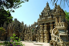 Le Palais idéal du Facteur Cheval